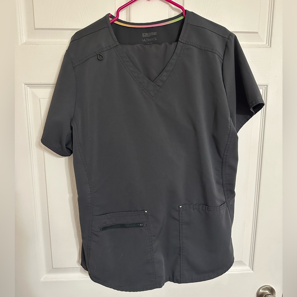 Grey Scrubstar Scrub Set